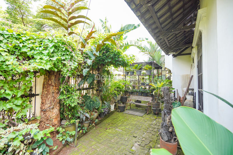 Komplek Megapolitan Cinere