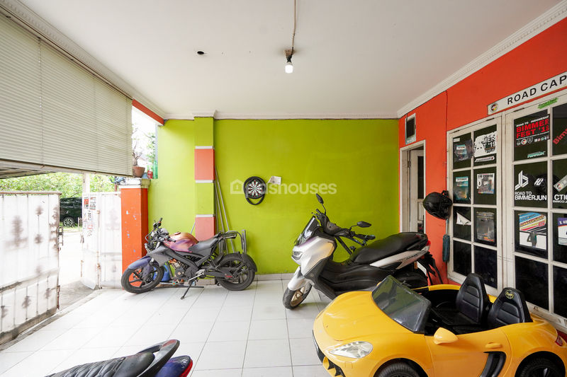 Perum Tytyan Kencana Blok N1 No.12B