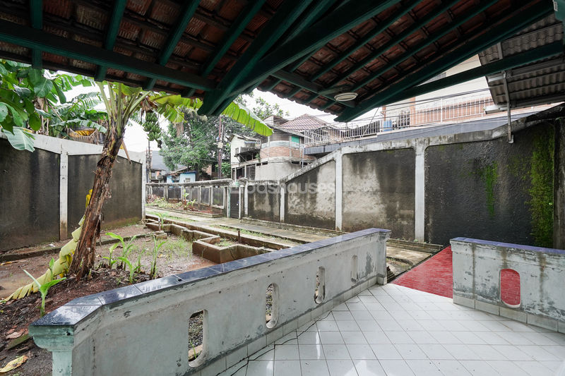 Jalan Alexindo No.11 Bekasi