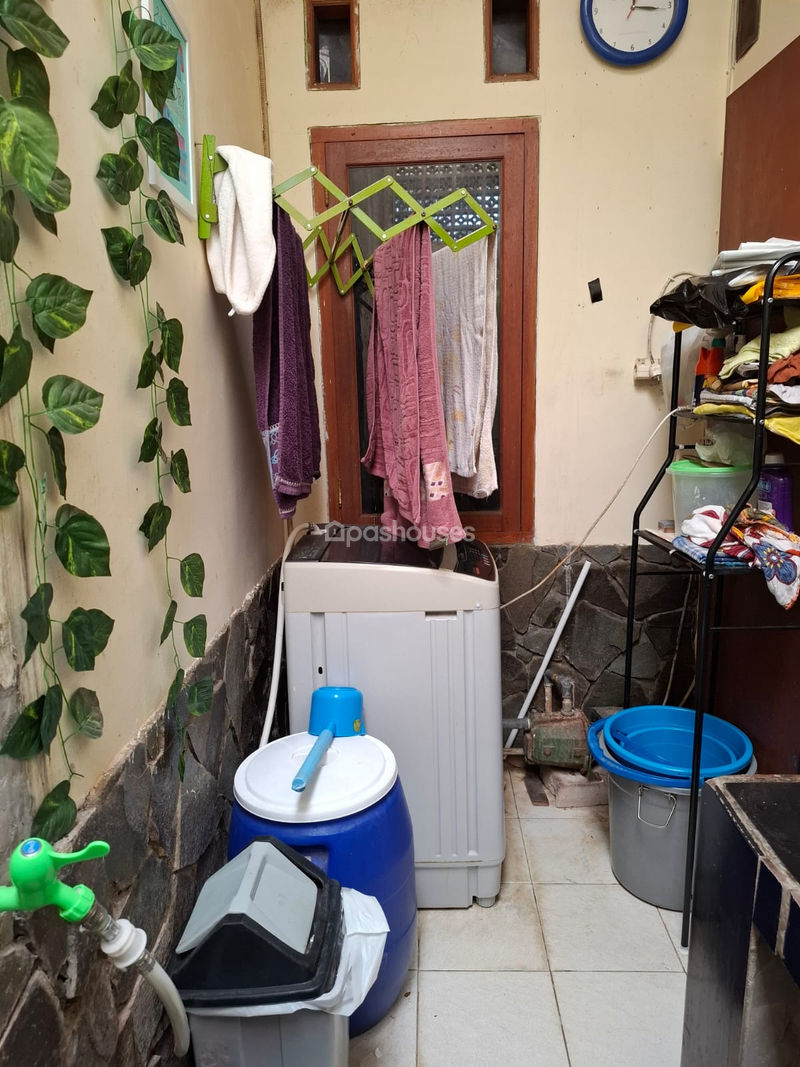 Perumahan Kavling UI Sektor Barat Blok A No.1E