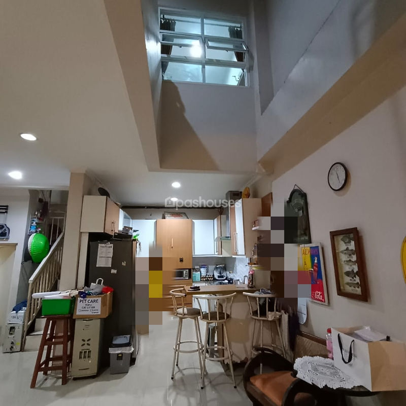 Jalan Perkici Raya Blok EB2 No.28 Sektor 5