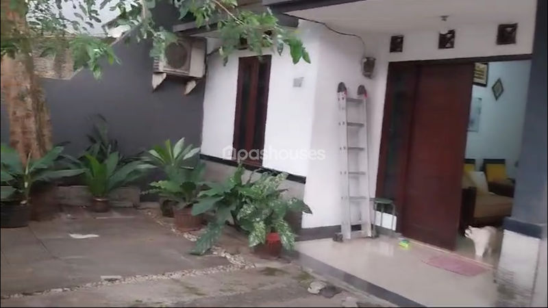 Perumahan Bumi Kahuripan Indah Blok B6 No.10