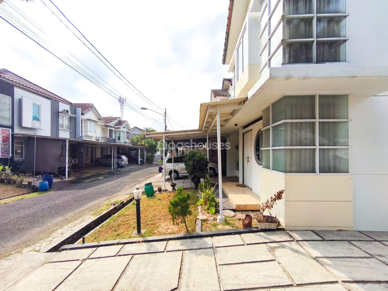 Jalan Taman Osaka No.198