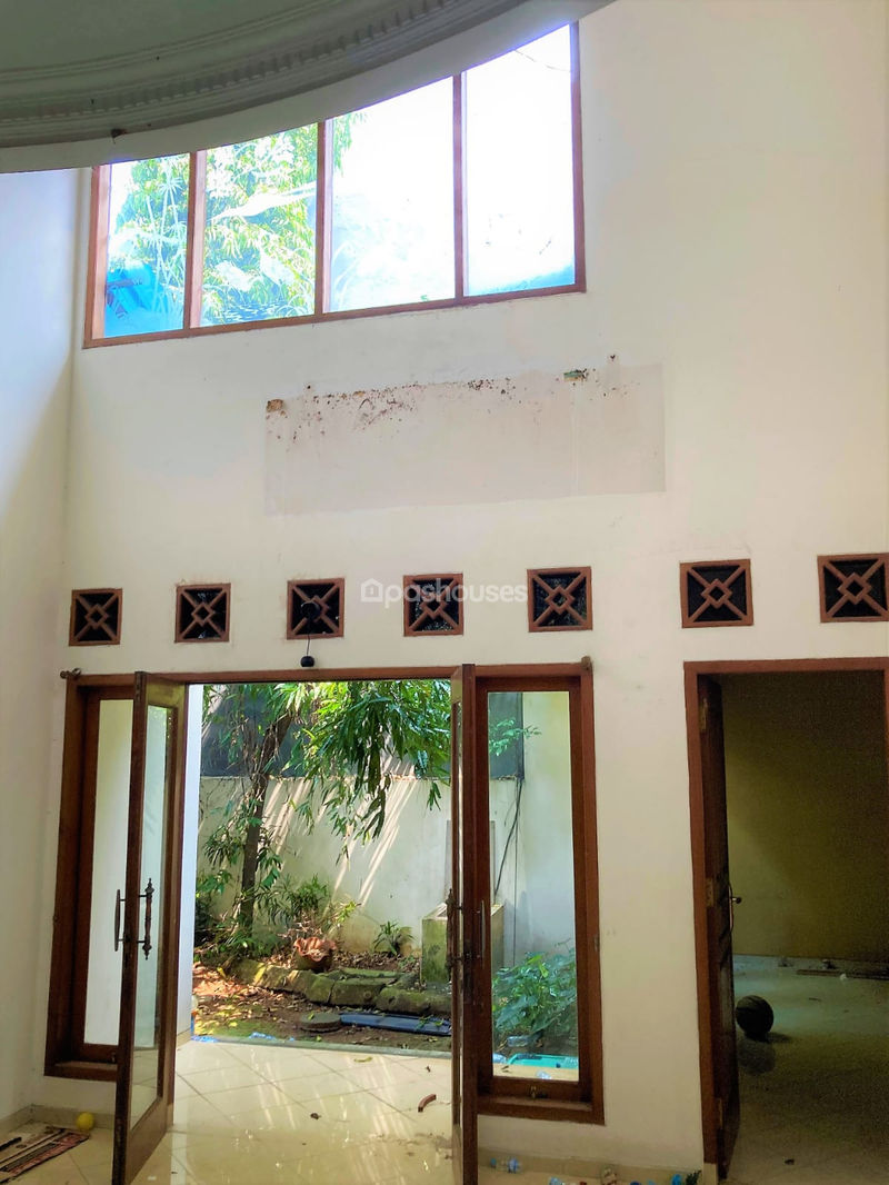 Citra Gran Cibubur Cluster Nusa Dua Blok B8 No.27