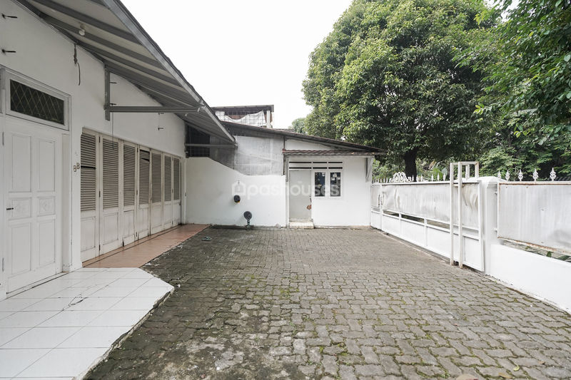 Jalan Manunggal II No. 8B Duren Sawit