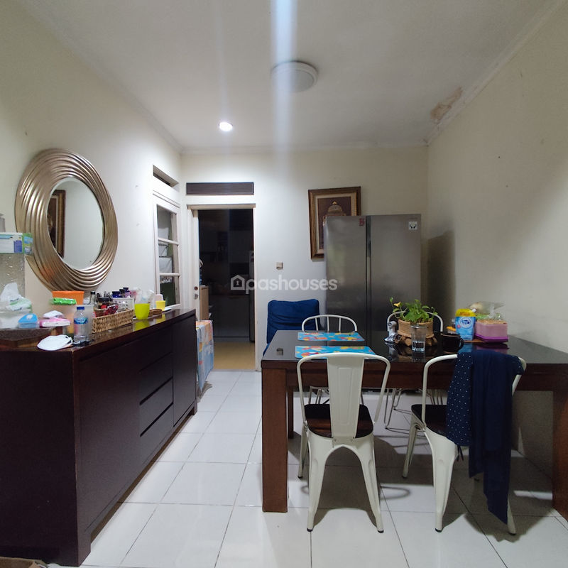 Jalan Perkici 12 Blok EB6