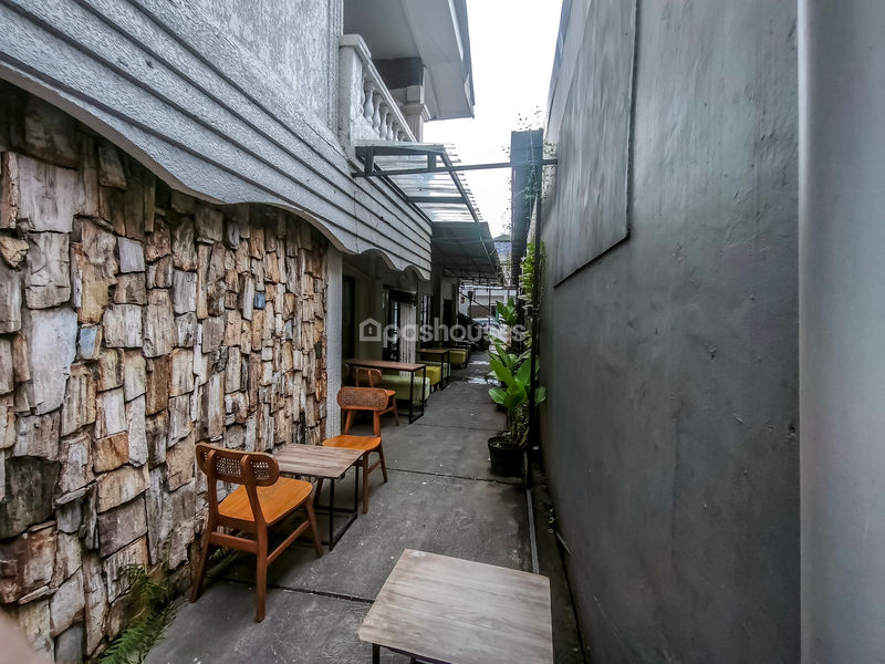Jalan MT Haryono No.37 Tangerang