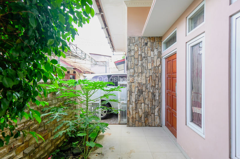 Jalan Kumbang Cililitan