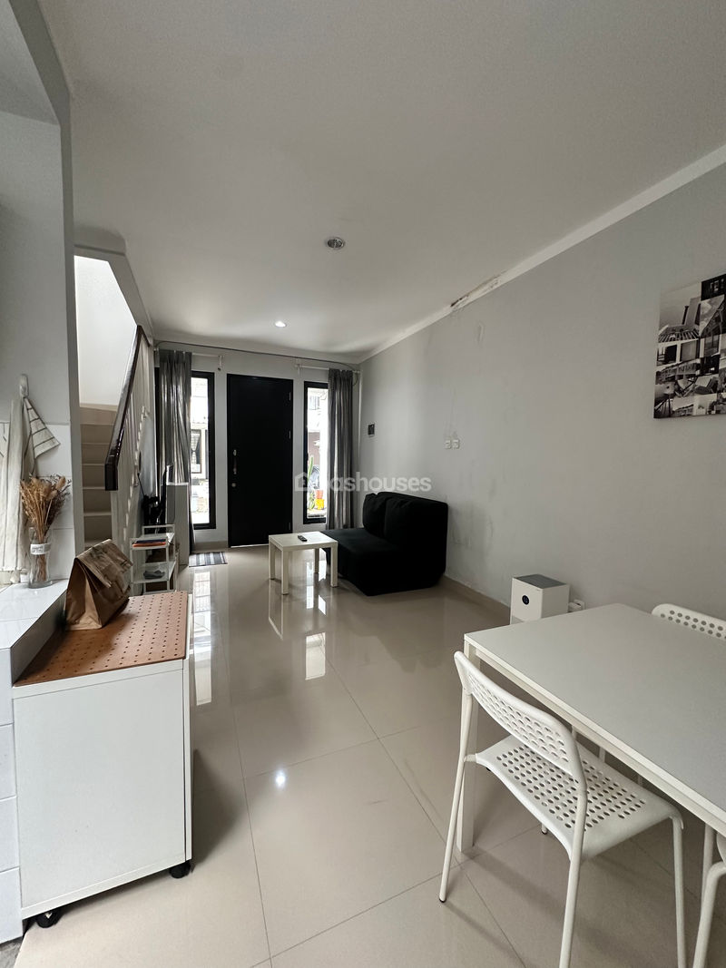 Town House The Villas Blok D No.9