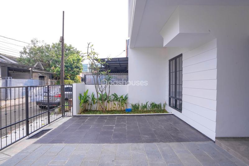 Nusa Loka BSD