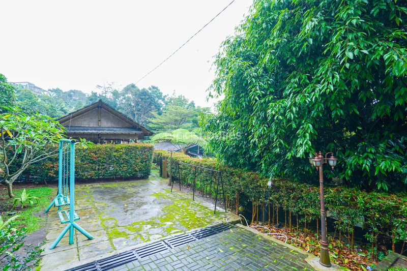 Villa Saung Ibu Bogor