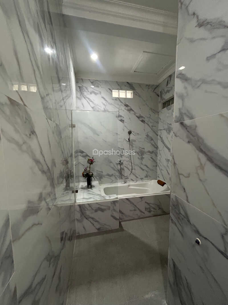 Perumahan Mediterania Regency Cikunir