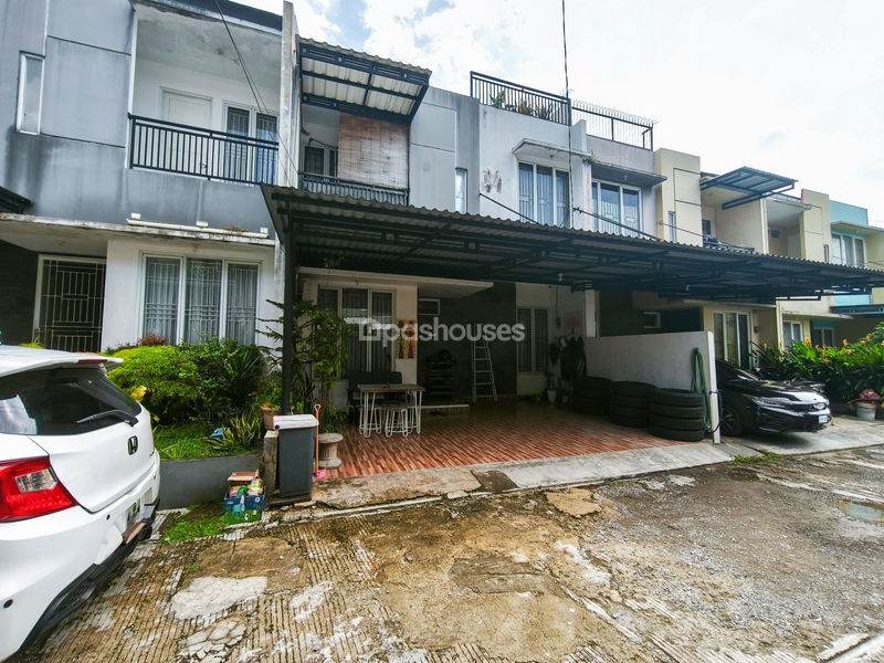 Perumahan Town House Daffylagio Blok C4