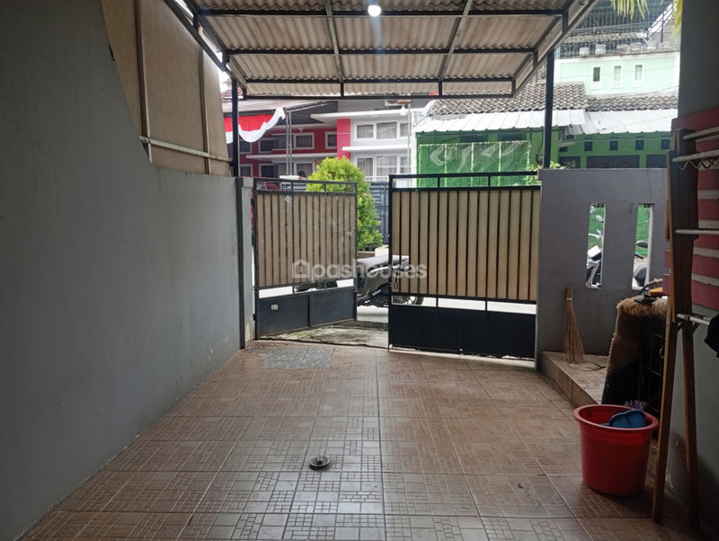 Jalan Taman Lotus VII Blok O4 No.1A