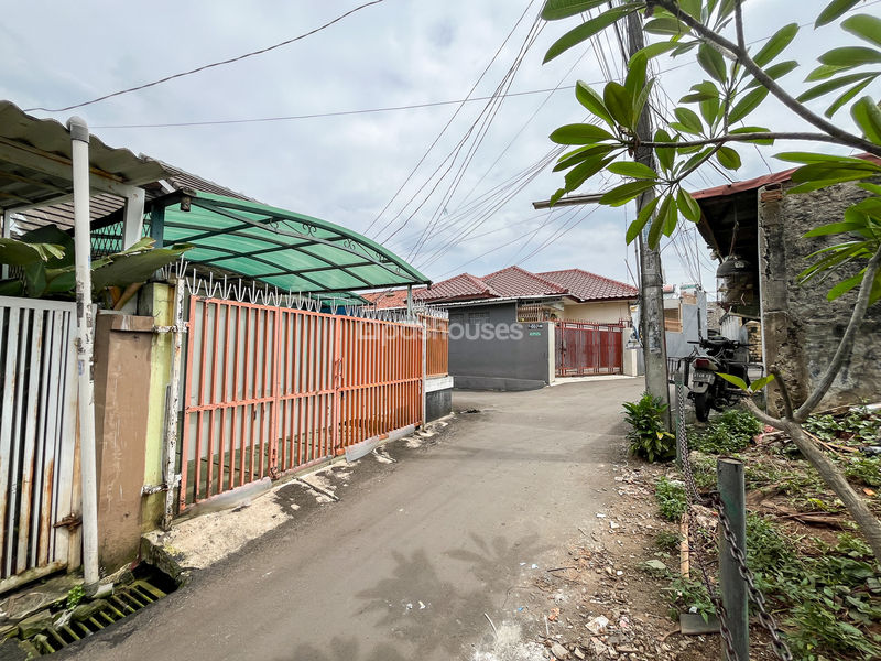 Jalan Mutaqin 3 Blok U No.85 Bekasi