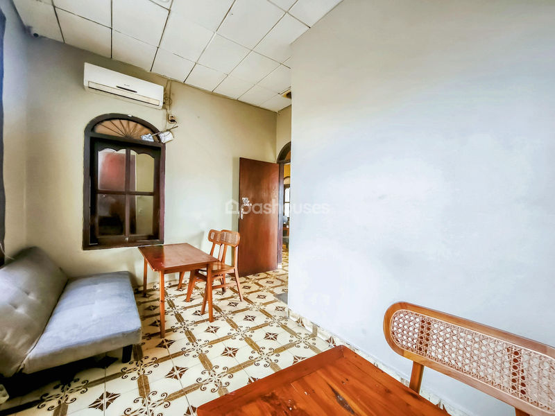 Jalan MT Haryono No.37 Tangerang