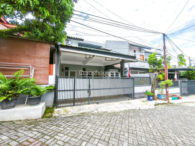 Villa Bogor Indah 1 Blok H1 No.19