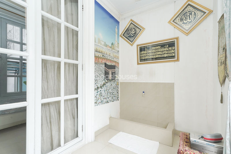 Jl. Cipinang Cempedak 2 No. 1D, Jatinegara, Jakarta Timur