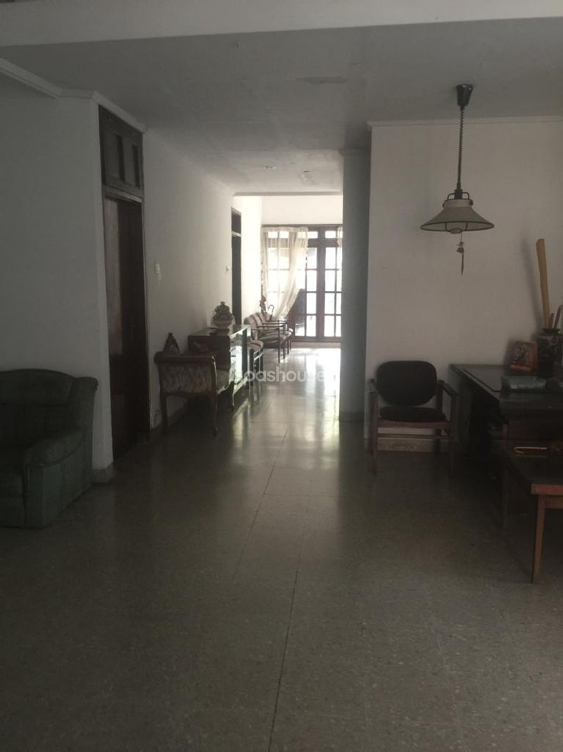 Jalan Bangka 2 No.36