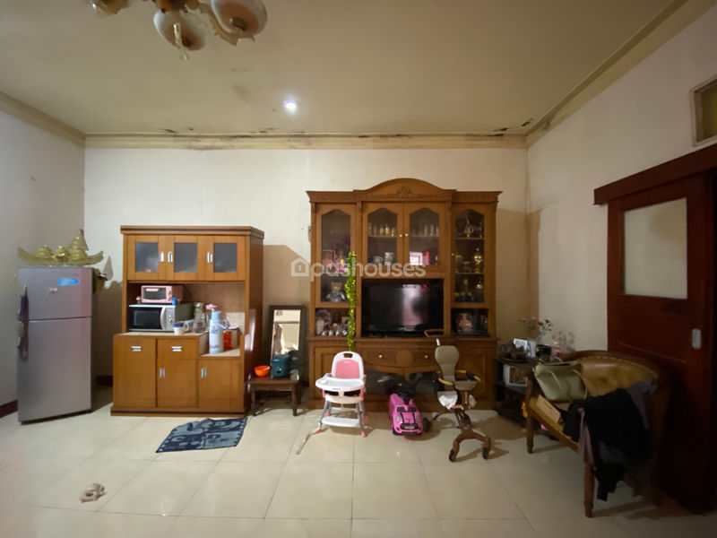 Jalan Adil II Cipayung