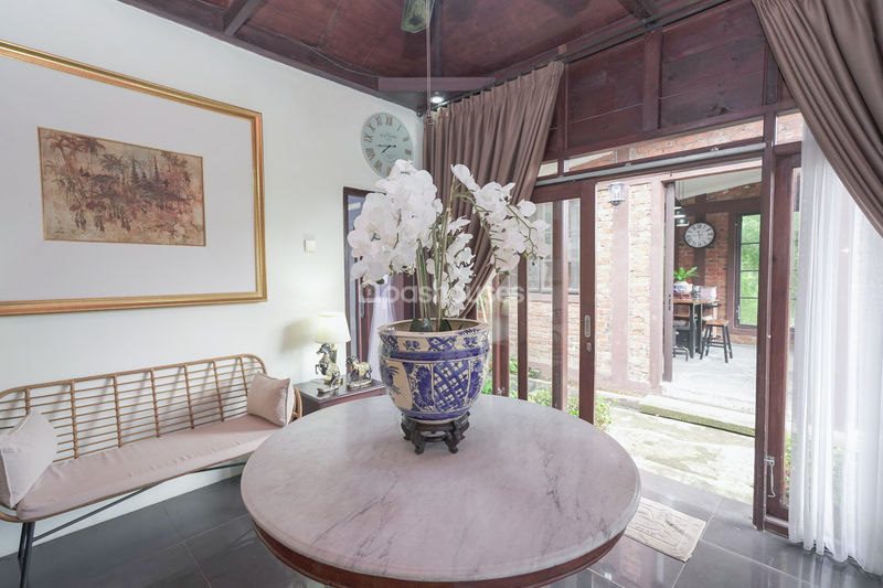 Villa Saung Ibu Bogor