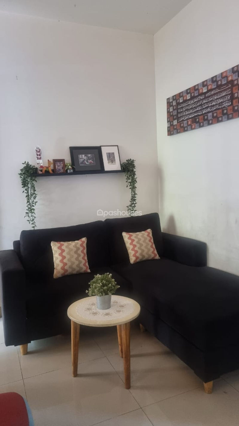 Cluster Flora Aryana Karawaci Blok E10 No.7