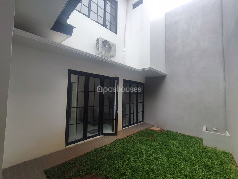 Nirwana 2 Townhouse Jagakarsa