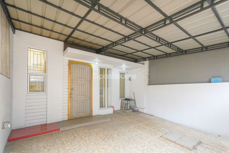 Perumahan Duta Garden Cluster Beverly Hills Blok E4 No.40
