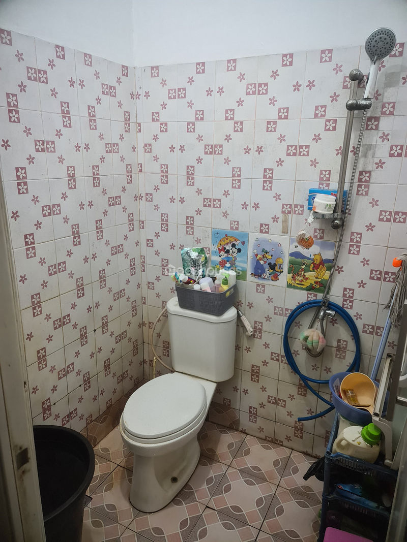 Perumahan Mutiara Gading Riviera Blok B8 No.18