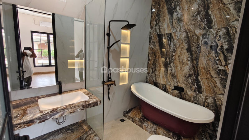 Jalan Saari Kelapa Dua