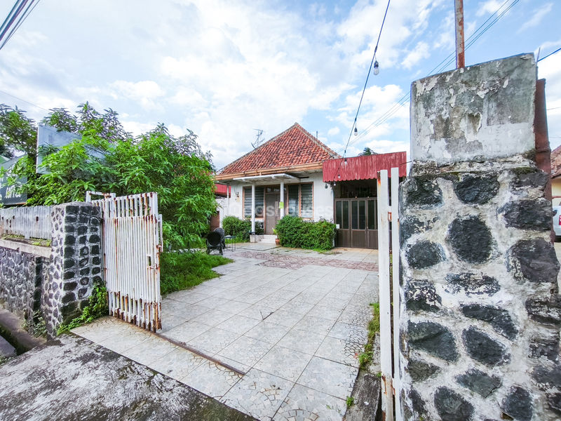 Jalan Ciwaringin No.16 Bogor