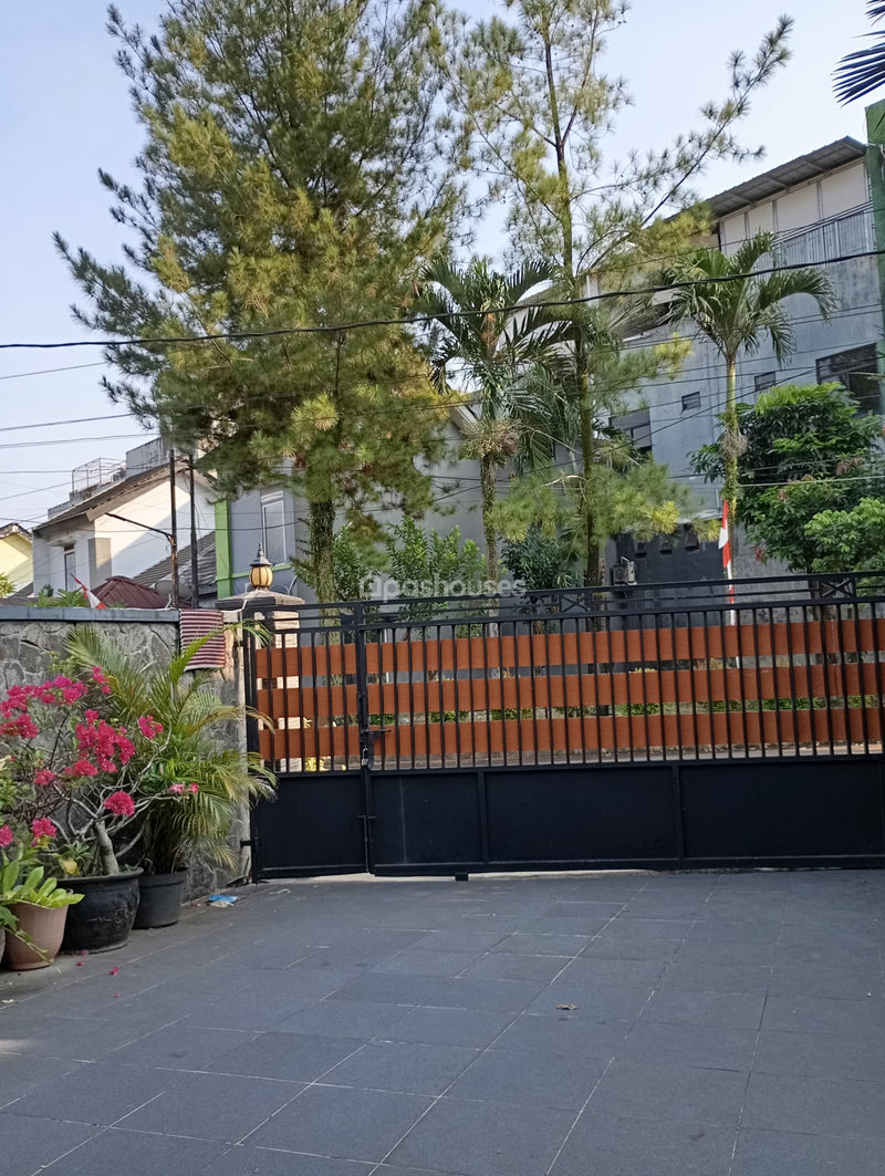 Perumahan Sindang Barang Grande No.33