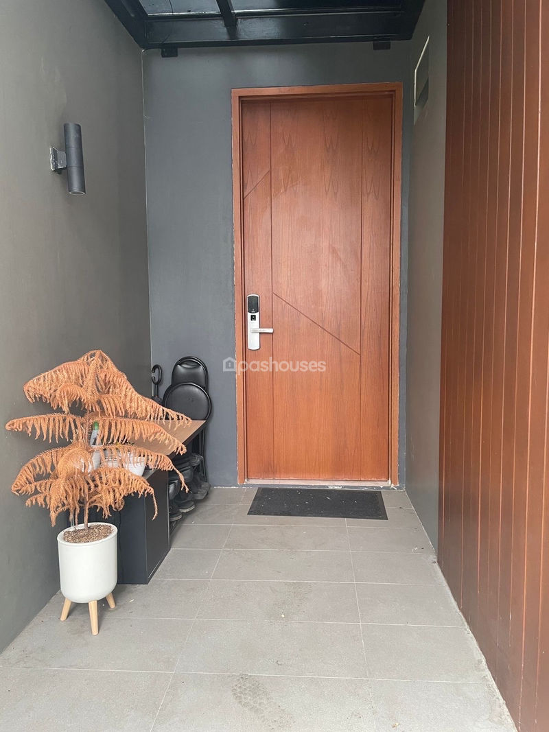 Perumahan Grand Trevista Rempoa Blok D No.14