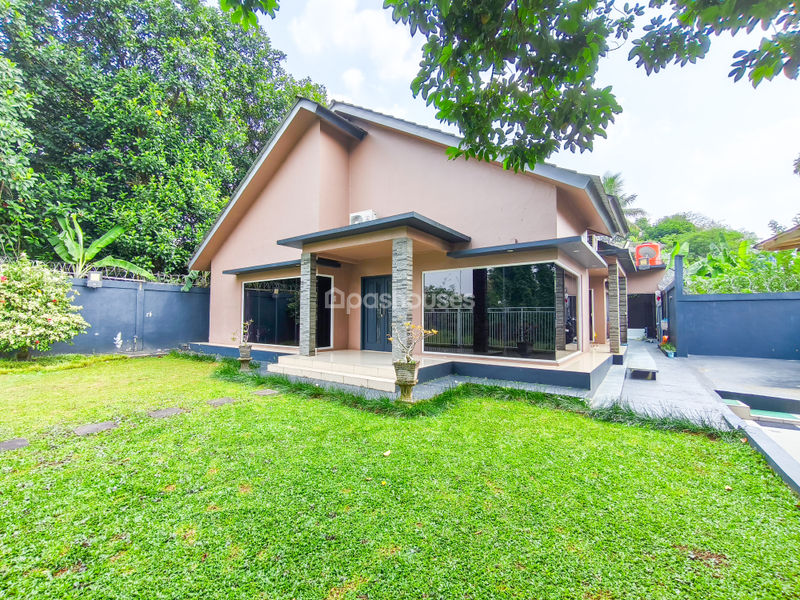 Kampung Nanggela Bogor