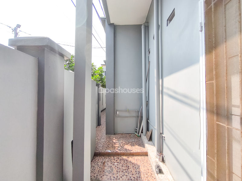 Perumahan Harapan Indah Cluster Boulevard Hijau Blok F3 No.12A