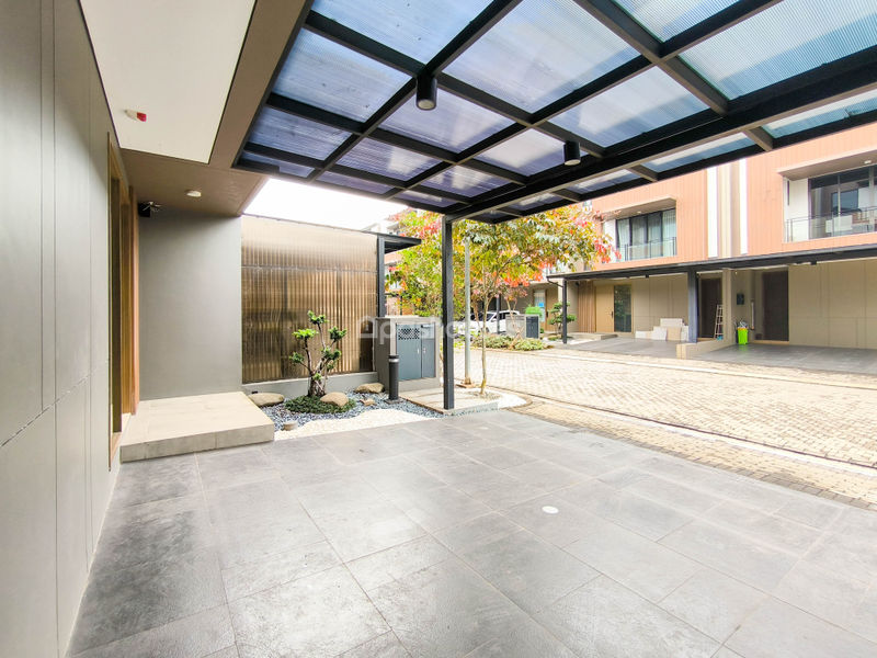 Cluster Kazumi at The Zora BSD City