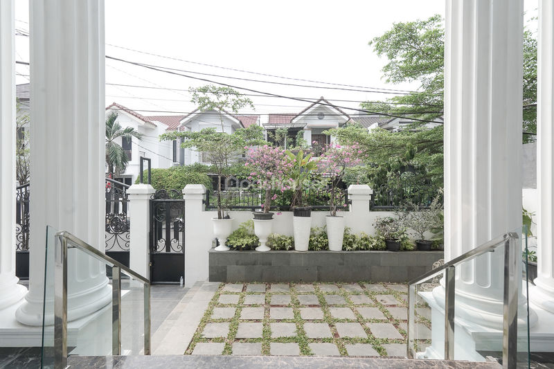 Perumahan Mediterania Regency Cikunir