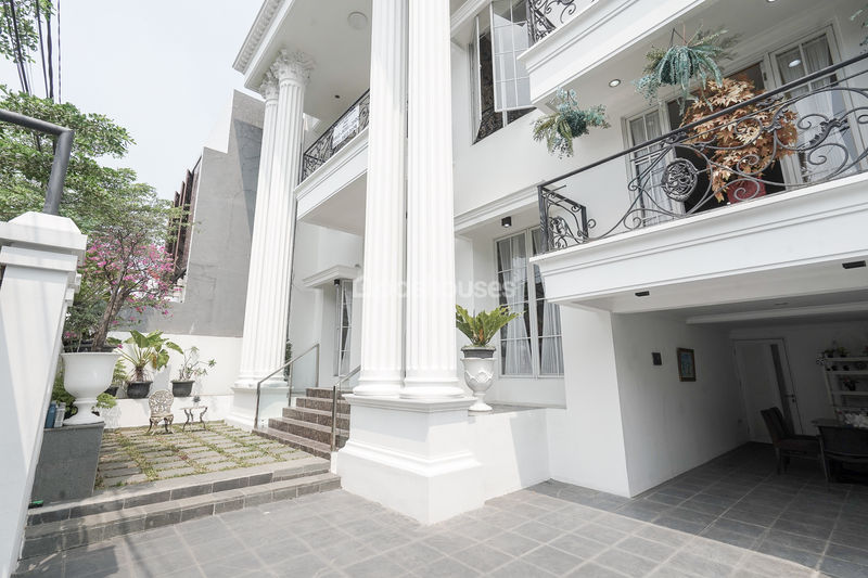 Perumahan Mediterania Regency Cikunir
