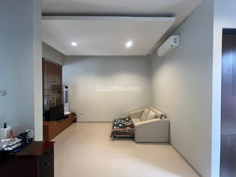 Cluster Bukit Nusa Dua No.E7