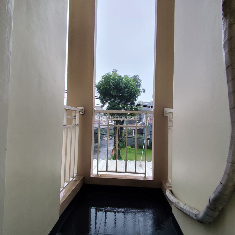 Graha Raya Cluster Eldora Blok H5 No.55