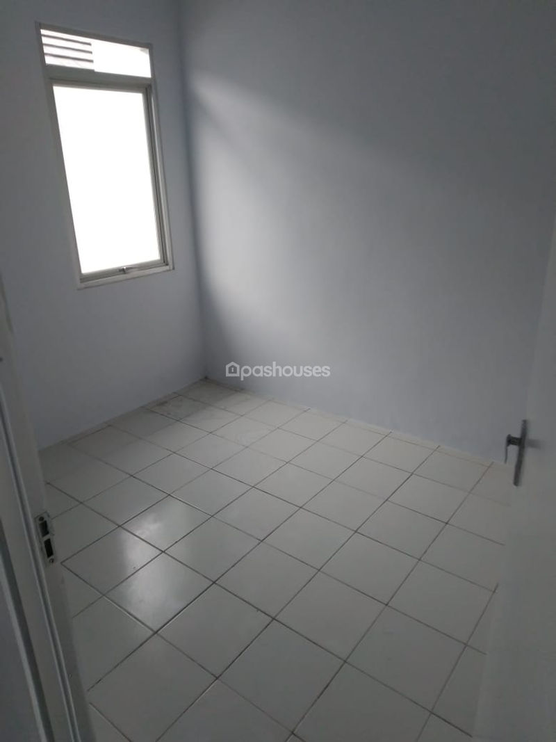 Perumahan Bizhome Cluster Beryl Blok R27/06
