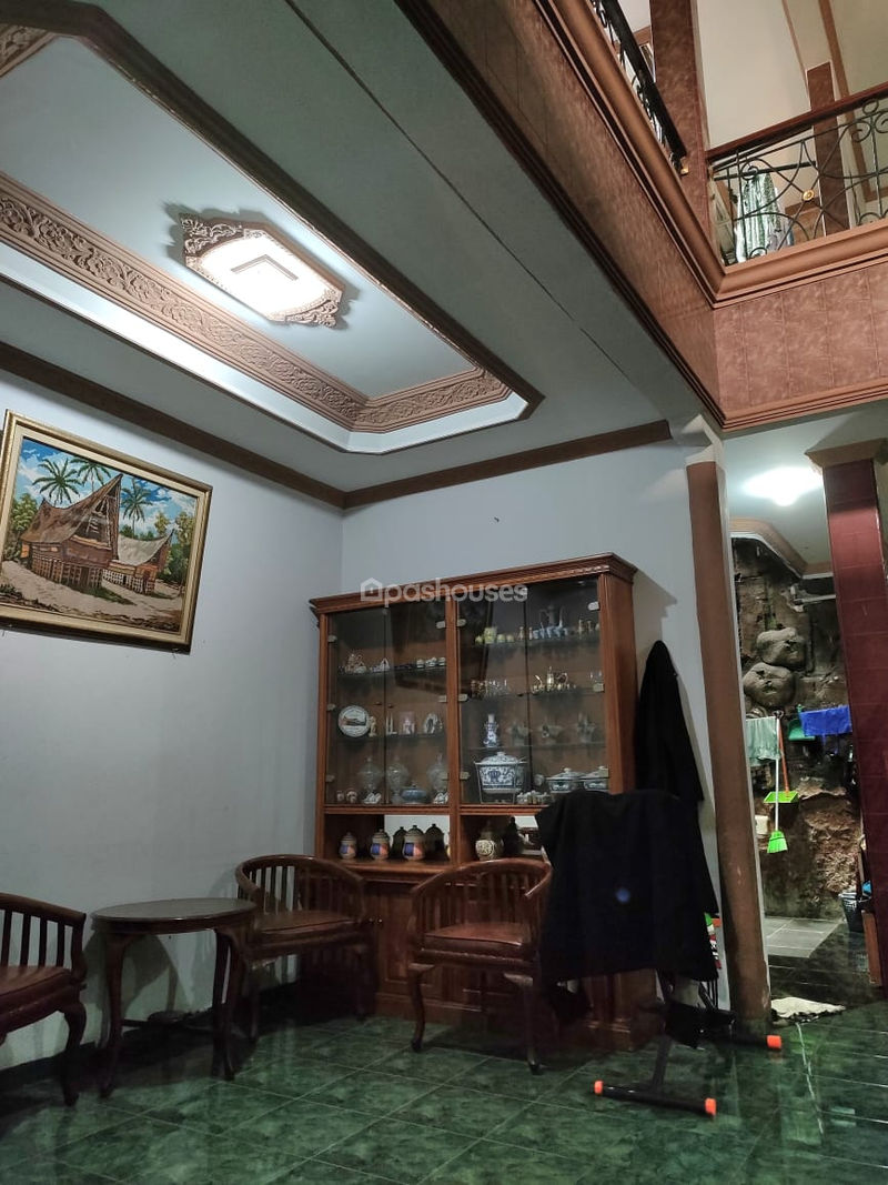 Jalan Pembina Raya Blok II No. 259