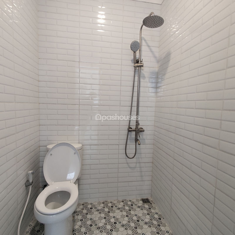 Jalan Cucur Barat VIII Blok F5/10