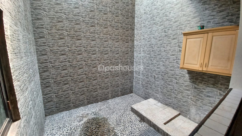 Jalan H. Nawi Raya No.18