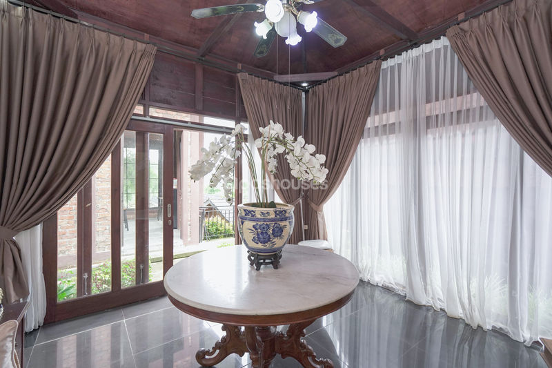 Villa Saung Ibu Bogor