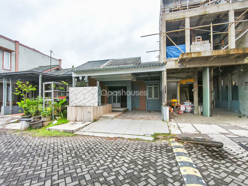 Metland Transyogi Cibubur 