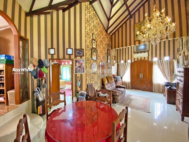 Jalan Cendrawasih Blok A No.888