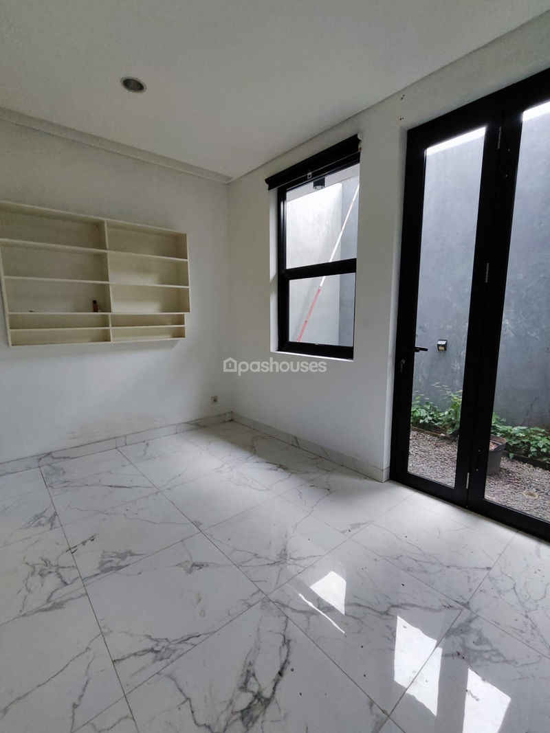 Perumahan Kirana Serua Private Residence Kav 12