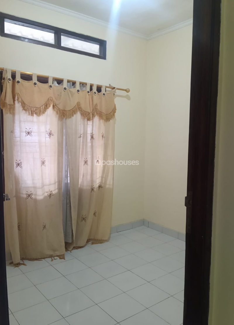Taman Sawangan Residence Blok B No.12