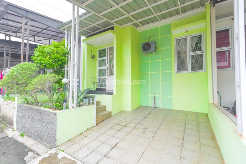 Komplek Trevista Residence Blok B-12